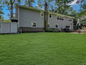 27 Upper Sheep Pasture Road, East Setauket NY 11733