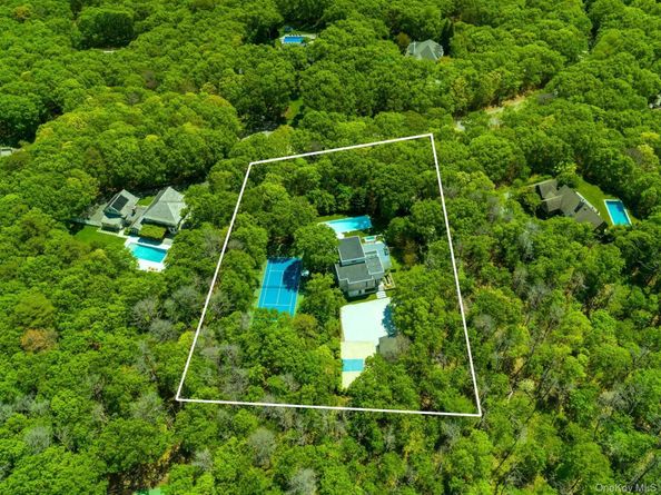 94 Tanager Lane, Water Mill NY 11976