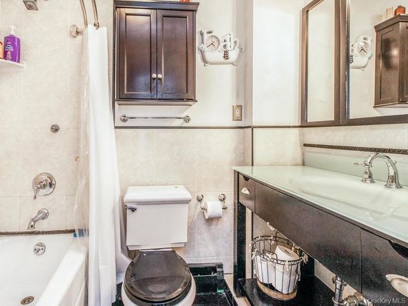 4345 Baychester Avenue, Bronx NY 10466
