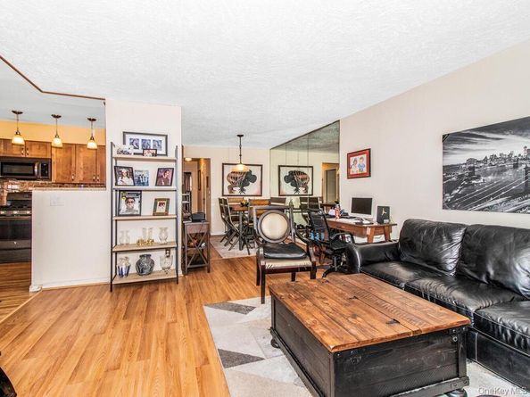 4345 Baychester Avenue, Bronx NY 10466