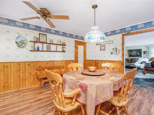 35 Forest Avenue, West Babylon NY 11704