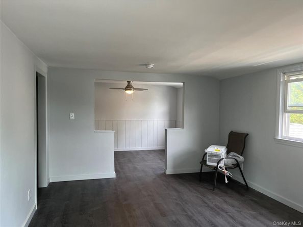 35 Forest Avenue, West Babylon NY 11704