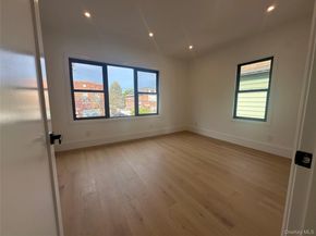 1725 Hone Avenue, Bronx NY 10461
