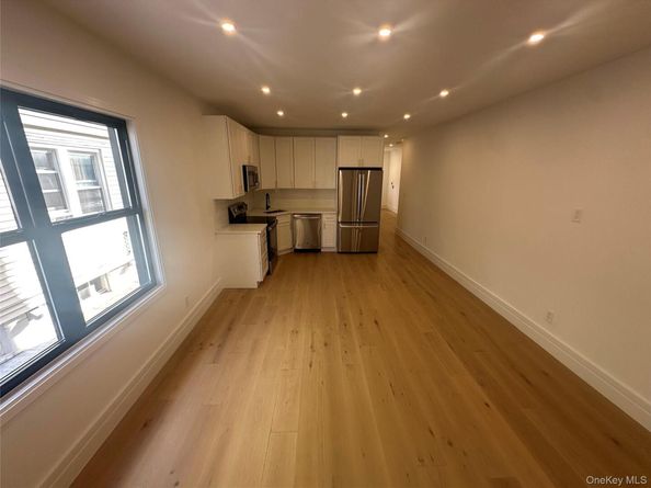 1725 Hone Avenue, Bronx NY 10461