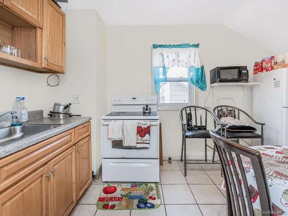 4450 Hill Avenue, Bronx NY 10466