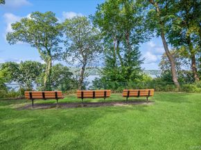 737 N Broadway 2D, Hastings-on-Hudson NY 10706