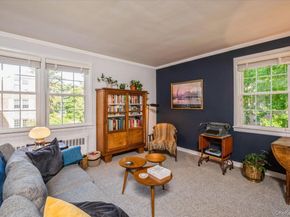 737 N Broadway 2D, Hastings-on-Hudson NY 10706