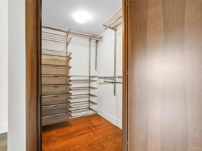 21-24 30 Avenue, Astoria NY 11102