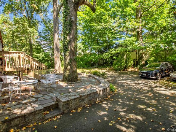 44 Shelburne Road, Yonkers NY 10710