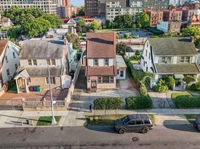 15044 87th Road, Briarwood NY 11432