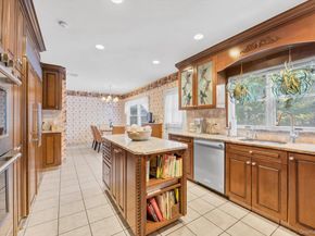 36 Somerset Drive S, Great Neck NY 11020