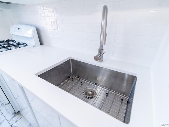 1 Sadore Lane 5A, Yonkers NY 10710