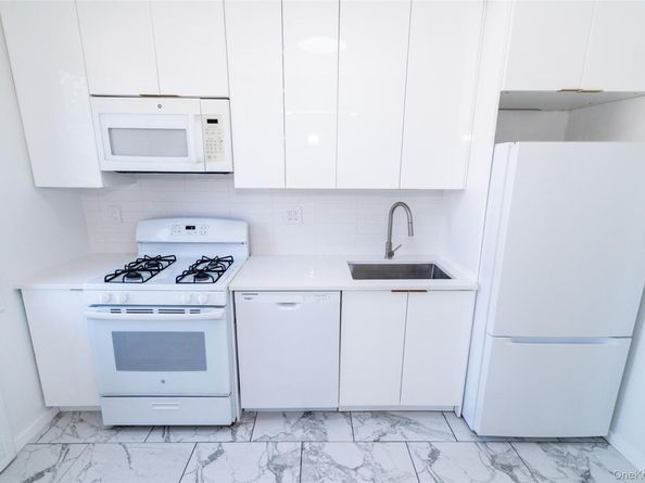 1 Sadore Lane 5A, Yonkers NY 10710