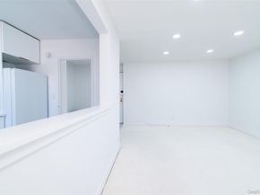 1 Sadore Lane 5A, Yonkers NY 10710