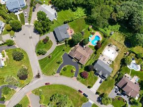 1 Castle Drive, Woodbury NY 11797
