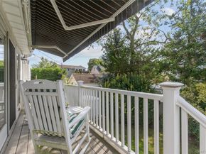 548 E State Street, Long Beach NY 11561