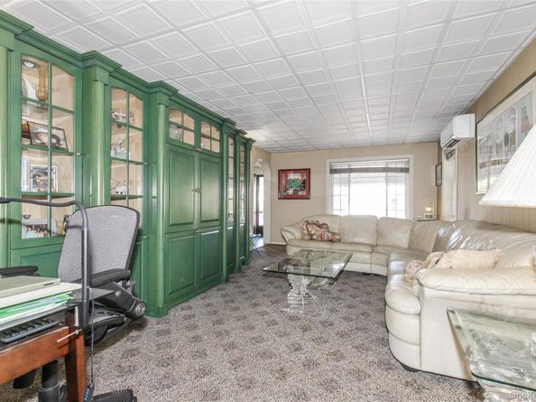 548 E State Street, Long Beach NY 11561