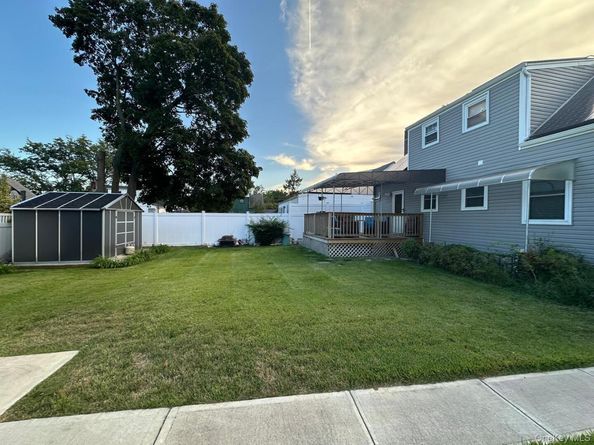 146-15 243rd Street, Rosedale NY 11422