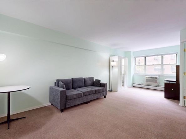 99-10 60th Avenue 2L, Corona NY 11368