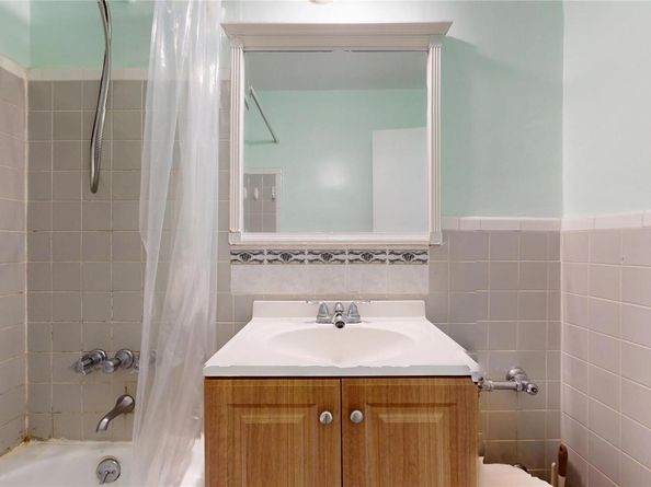 99-10 60th Avenue 2L, Corona NY 11368