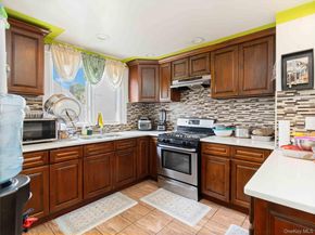 91-16 115th street, Richmond Hill NY 11418