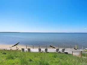 2100 Park Avenue, Mattituck NY 11952
