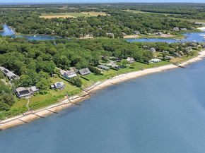 2100 Park Avenue, Mattituck NY 11952