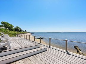 2100 Park Avenue, Mattituck NY 11952