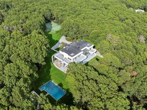 198 Two Holes of Water Road, East Hampton NY 11937