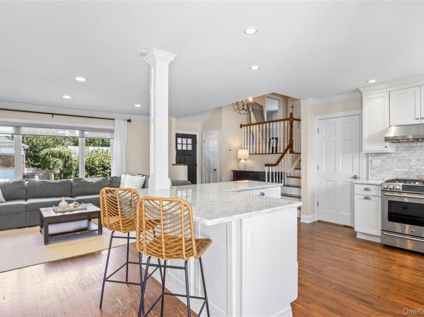 7 Driftwood Drive, Glen Cove NY 11542