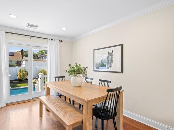 7 Driftwood Drive, Glen Cove NY 11542
