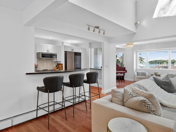 602 McKinley Terrace, Centerport NY 11721
