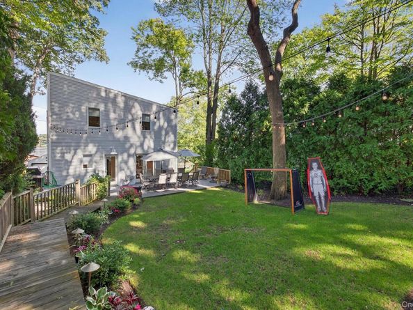 602 McKinley Terrace, Centerport NY 11721