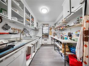 22424 Union Turnpike 1H, Oakland Gardens NY 11364
