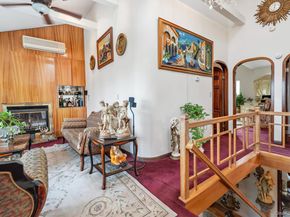 34 W 2nd Street, Freeport NY 11520