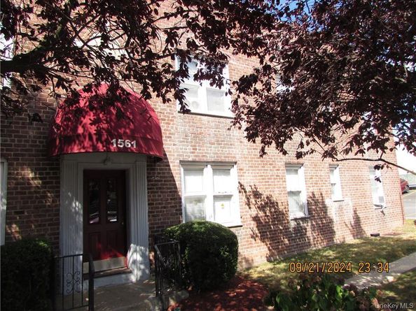 1561 Central Park Ave I5, Yonkers NY 10710