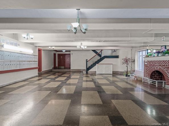 144-44 Sanford Avenue 3A, Flushing NY 11355