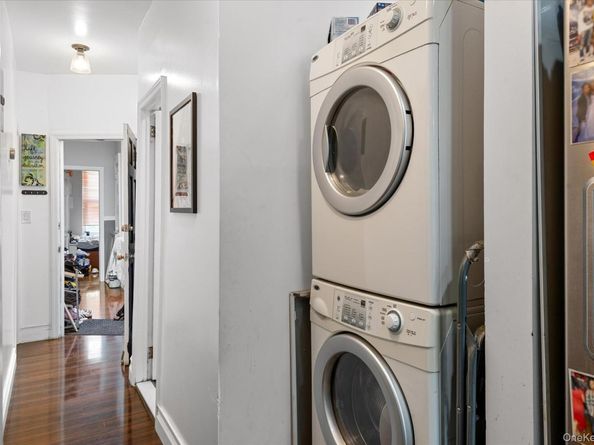 285 Lincoln Avenue, Brooklyn NY 11208