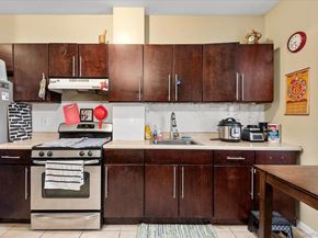 285 Lincoln Avenue, Brooklyn NY 11208