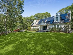 70 Straight Path, Southampton NY 11968