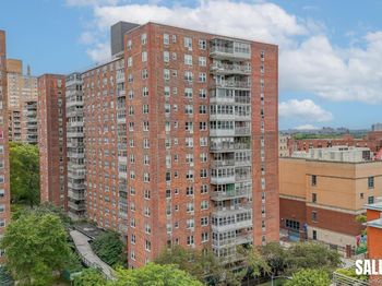 138-10 Franklin Avenue