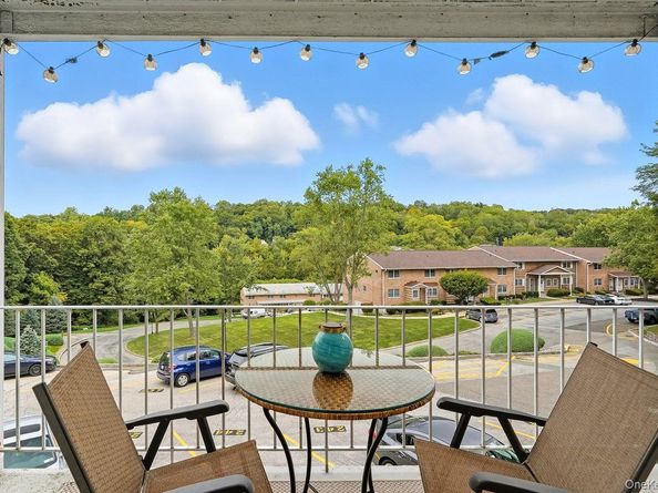 1840 Crompond Road 7B3, Peekskill NY 10566