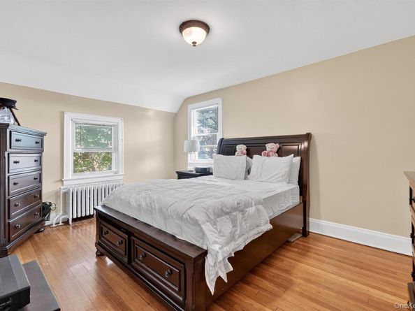 3384 Country Club Road, Bronx NY 10465