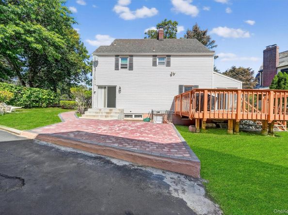 3384 Country Club Road, Bronx NY 10465