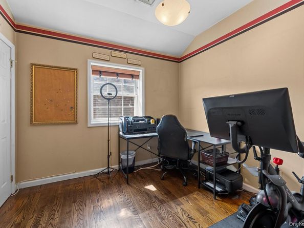 1514 Bayview Avenue, Bronx NY 10465