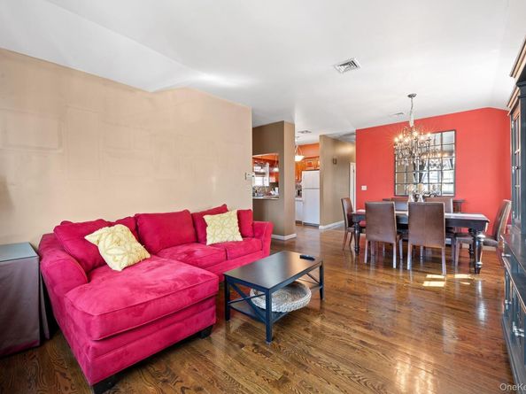 1514 Bayview Avenue, Bronx NY 10465
