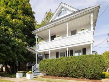 15 Bayside Avenue
