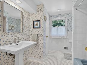 135 Piping Rock Road, Locust Valley NY 11560