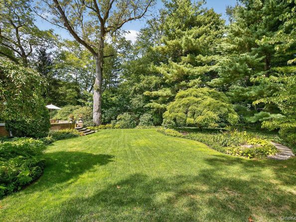 135 Piping Rock Road, Locust Valley NY 11560
