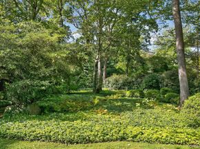 135 Piping Rock Road, Locust Valley NY 11560